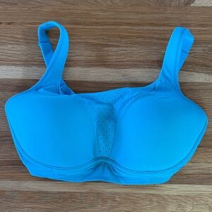 Lululemon Run Times Turquoise Wireless Sports Bra